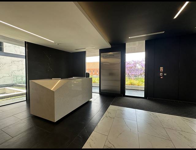 1,601M² OFFICE TO LET IN SANDTON CENTRAL